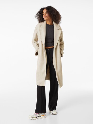 Bershka Between-seasons coat in Beige