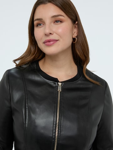 Giacca di mezza stagione di Fiorella Rubino in nero