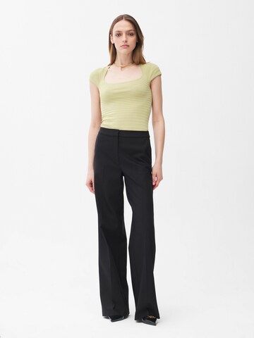 Regular Pantalon à plis adl en noir