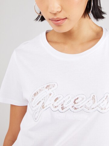 GUESS Футболка в Белый