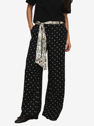 juoda Next Plačios klešnės Kelnės: priekis