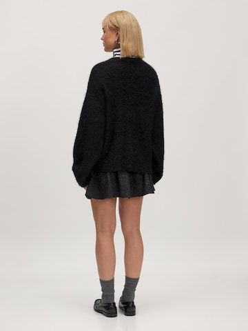 EDITED Knit Cardigan 'Onorina' in Black