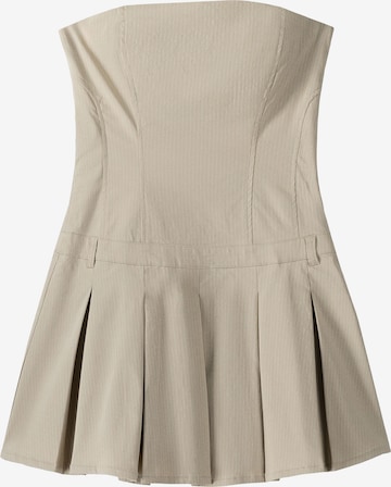 Bershka Kleid in Beige: predná strana