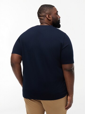 Tricou de la Tommy Hilfiger Big & Tall pe albastru