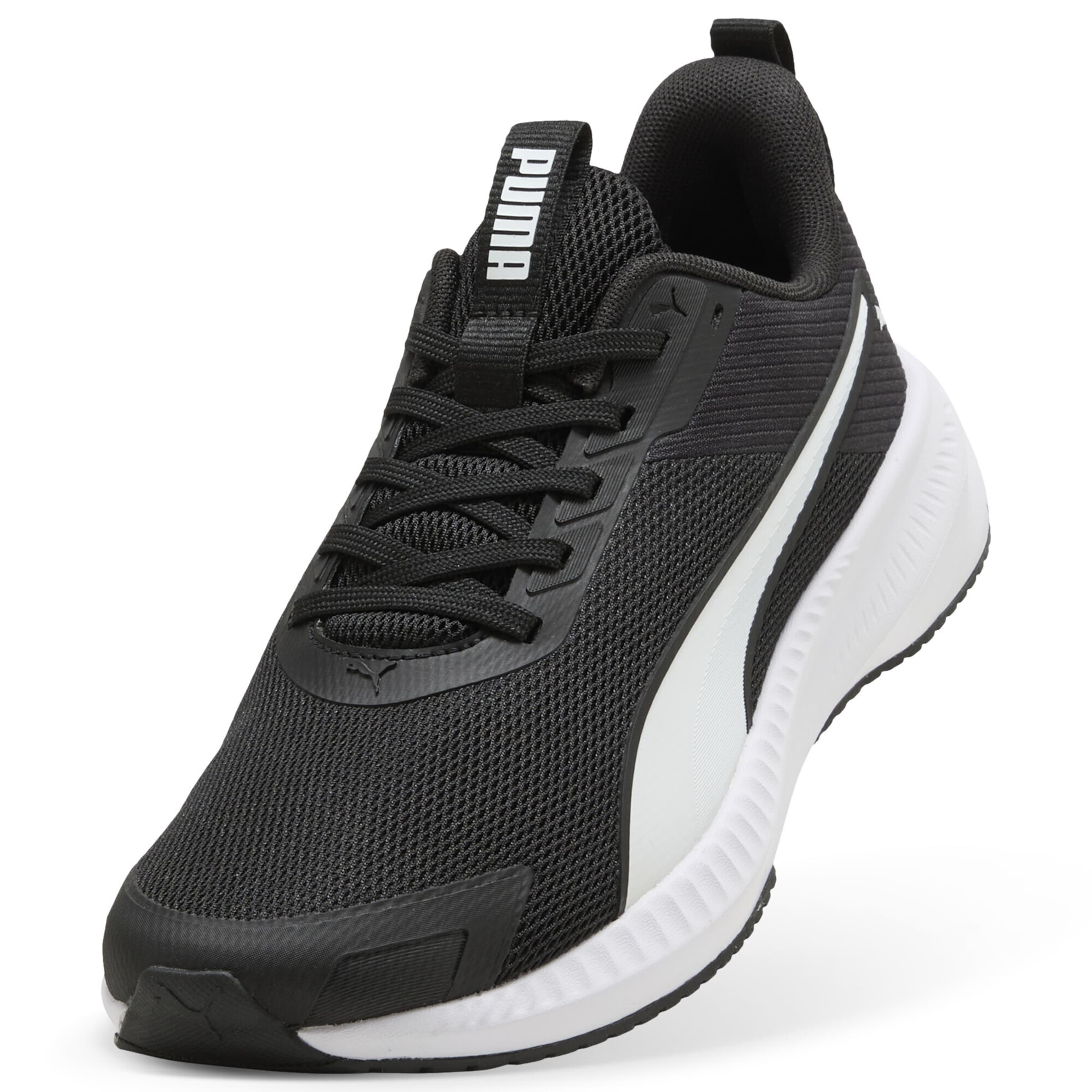 PUMA Sneaker in Schwarz: Vorderseite