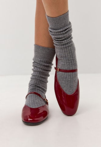 CESARE GASPARI Strap ballerina in Red