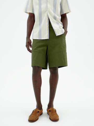 Thinking MU Loose fit Pants in Green: front