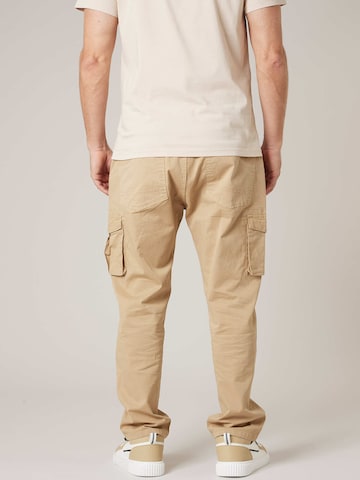 Deeluxe Regular Hose  ' KENAI ' in Beige