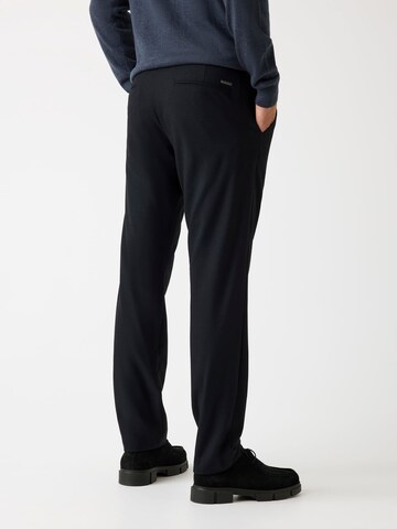 GUESS Slimfit Hose in Blau