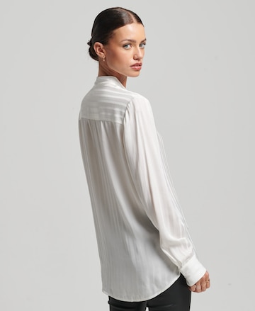 Superdry Blouse in Wit