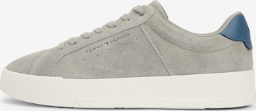TOMMY HILFIGER Sneaker 'Court' in Grau: Vorderseite