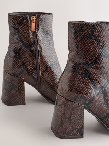 Next Enkellaarsjes 'Forever Comfort' in Bruin