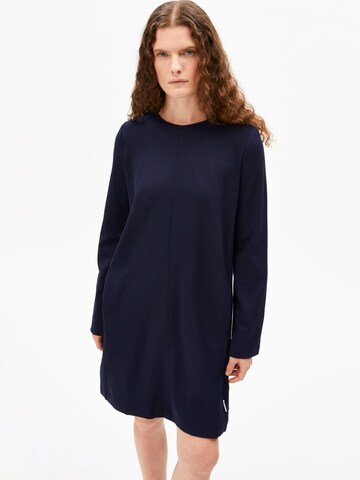 ARMEDANGELS Kleid 'MAARILIANA' in Blau: Vorderseite