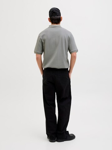JACK & JONES Koszulka 'JJEAUSTIN' w kolorze szary