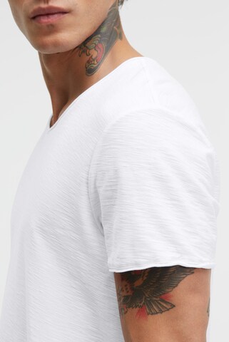 CAMP DAVID Shirt in White