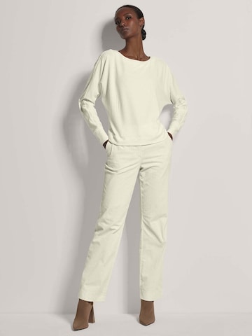 T-shirt MADELEINE en blanc