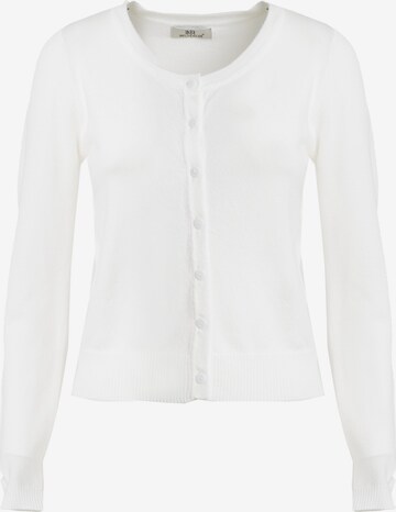 Influencer Плетена жилетка в бяло: отпред