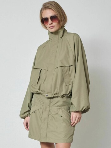 Giacca di mezza stagione ' AloraCC ' di co'couture in verde: frontale