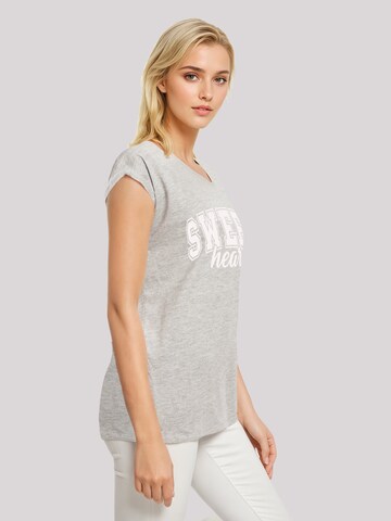 T-shirt 'Sweet Heart Uni Valentinstag' F4NT4STIC en gris