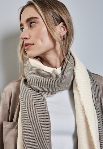 STREET ONE Schal in Beige: Vorderseite