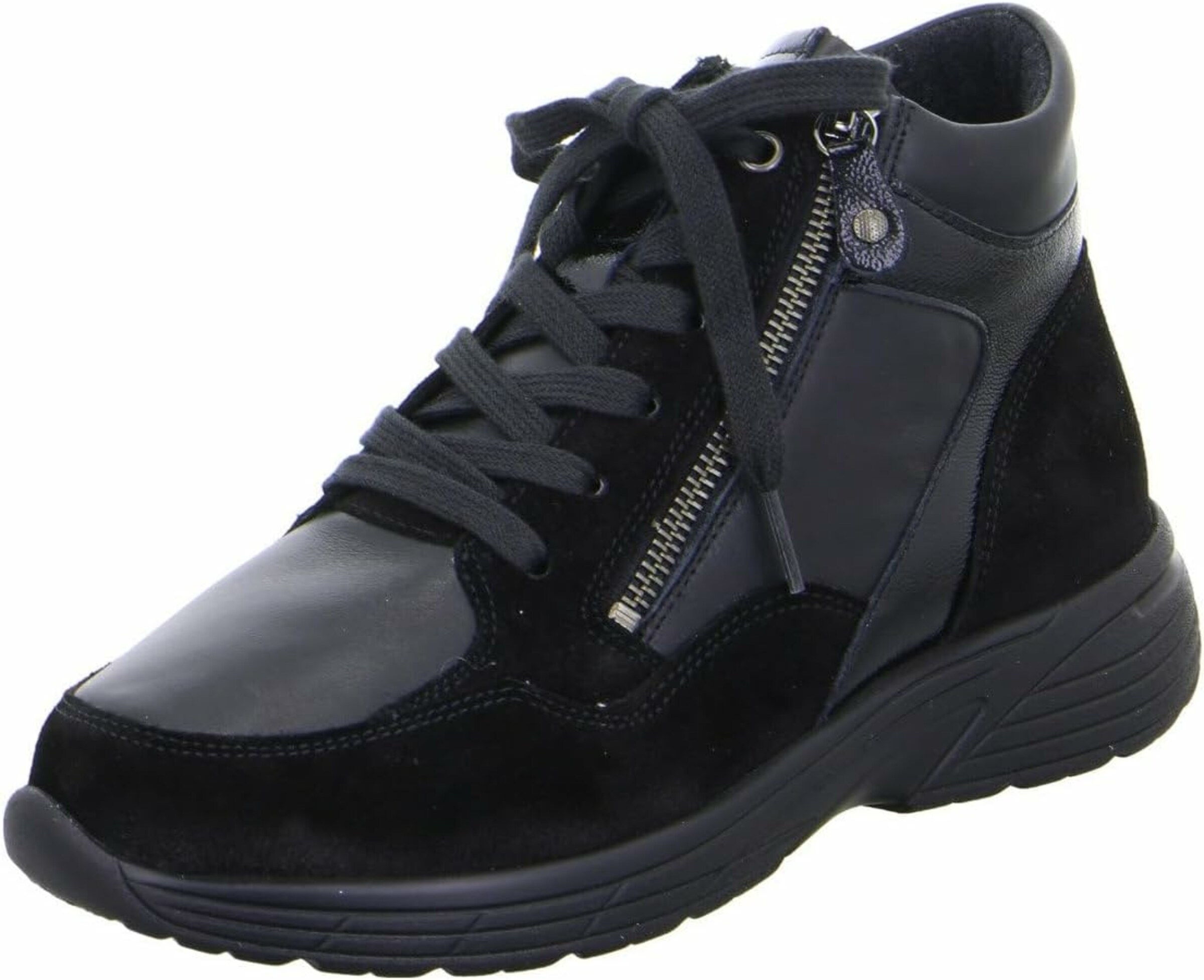 Hartjes Lace-up bootie in Black: front