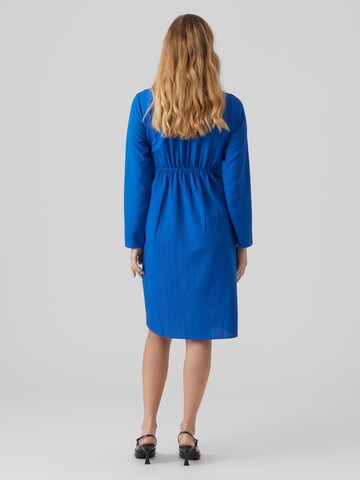 Robe 'Mikela' MAMALICIOUS en bleu