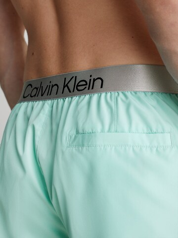 Shorts de bain Calvin Klein Swimwear en bleu