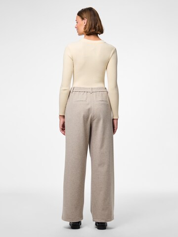 Loosefit Pantalon 'PCMAMILLA' PIECES en gris