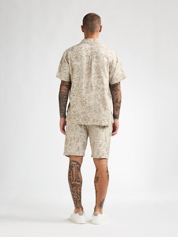 Coupe regular Chemise 'Renegade' Petrol Industries en beige