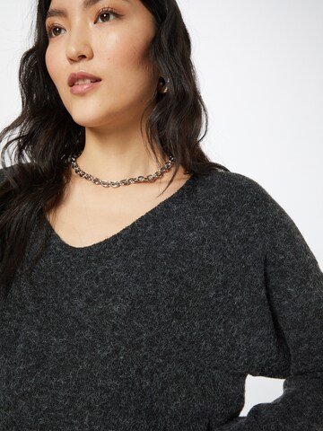 VERO MODA Sweater 'DOFFY' in Black