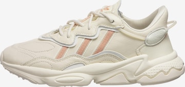 ADIDAS ORIGINALS Sneakers laag 'Ozweego' in Beige: voorkant