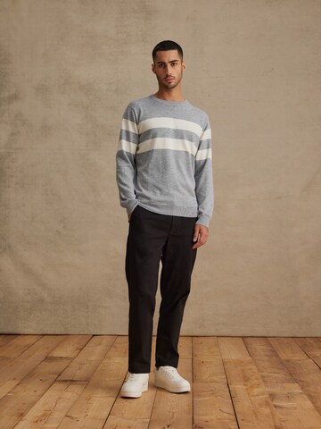 DAN FOX APPAREL Pullover 'Ludwig' in Grau