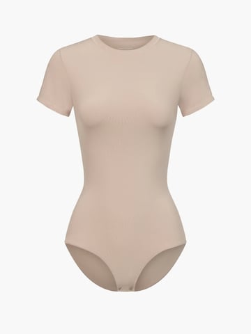 Body 'Crew Neck T-Shirt Bodysuit' di cfab (formerly creamy fabrics) in rosa: frontale