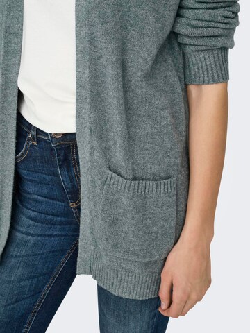 Cardigan 'ONLLesly' ONLY en gris