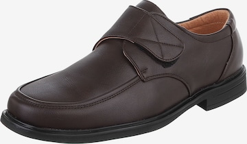 CoolWalk Lace-Up Shoes in Brown: front