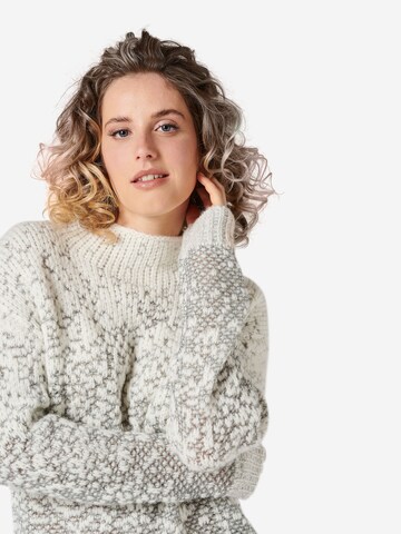 eve in paradise Sweater 'Pia' in White