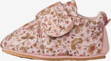 Wheat Slippers 'Sasha' in Pink: front
