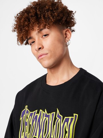 Bluză de molton de la WEEKDAY pe negru