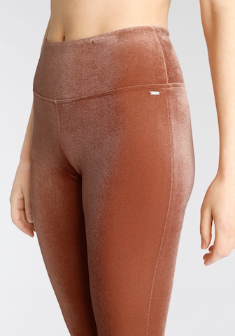 LASCANA Skinny Leggings in Brown
