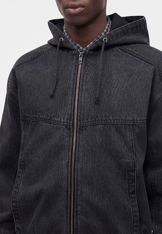 HOLLISTER Övergångsjacka i svart