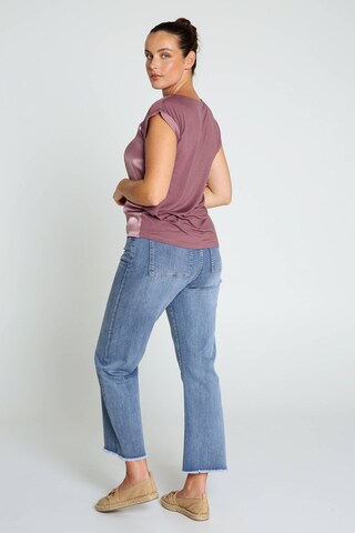 Cassis T-Shirt in Lila