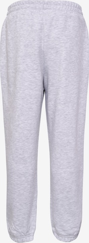 Hummel Loosefit Broek in Grijs