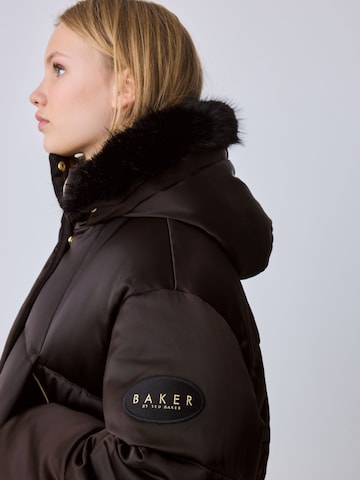 Baker by Ted Baker Пальто в Коричневый