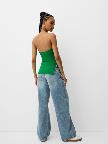Top di Bershka in verde
