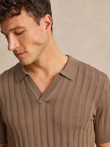 DAN FOX APPAREL Μπλουζάκι 'Maximilian' σε πράσινο