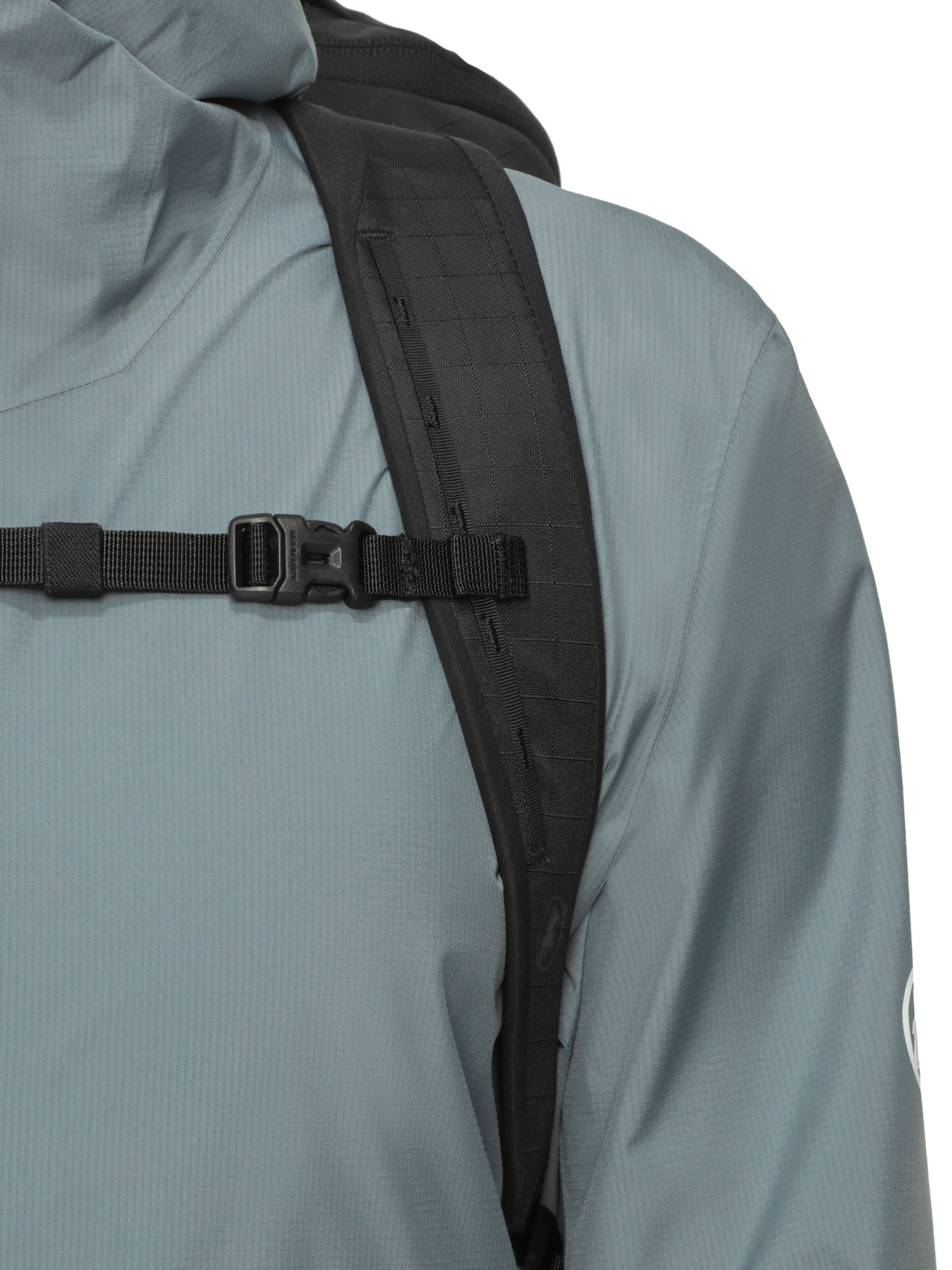 MAMMUT Rugzak in Zwart