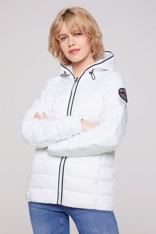 Soccx Between-Season Jacket in White: front