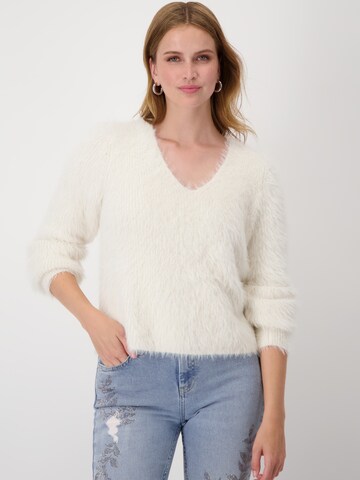 Pull-over monari en beige : devant