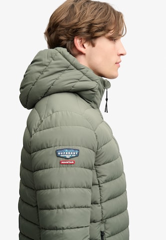 Superdry & Co Prechodná bunda 'Fuji' - Zelená