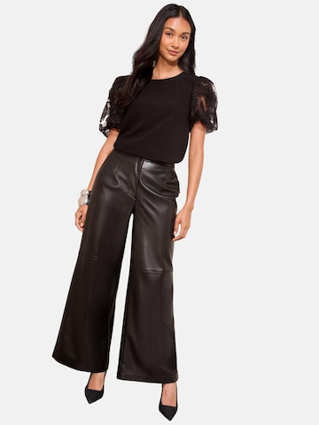 Friends Like These Блузка в Черный: спереди